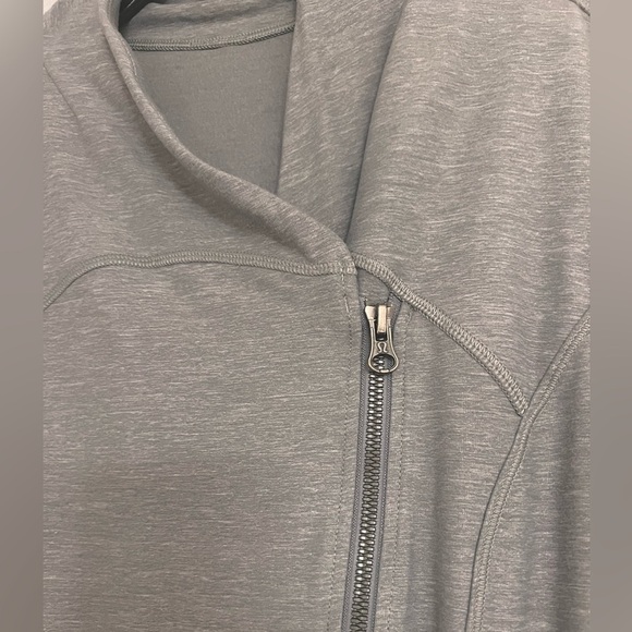 Lululemon Precision Jacket -  b1 - Picture 3 of 7